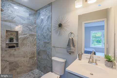 2909 GWYNNS FALLS PARKWAY, BALTIMORE, MD 21216