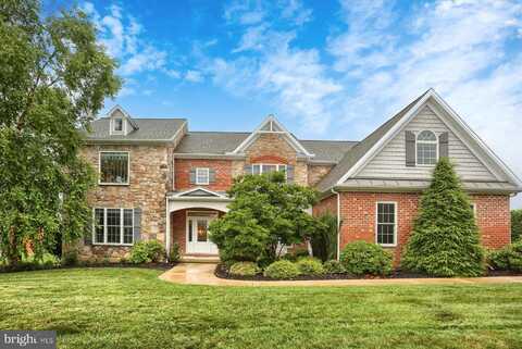 6446 MCCORMICK LANE, HARRISBURG, PA 17111