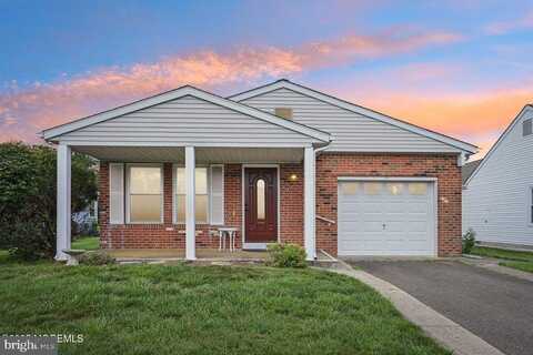 71 TRENT DRIVE, TOMS RIVER, NJ 08757