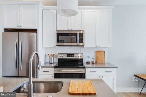 1935 N 2ND STREET, PHILADELPHIA, PA 19122