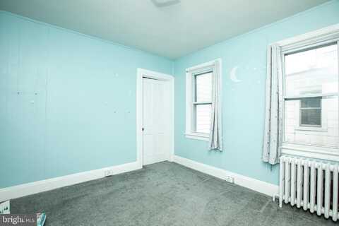 407 WOOD STREET, BURLINGTON, NJ 08016