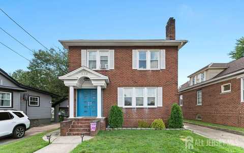 638 Linden Avenue, Woodbridge, NJ 07095