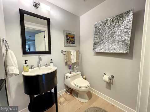 1111 19TH STREET N, ARLINGTON, VA 22209
