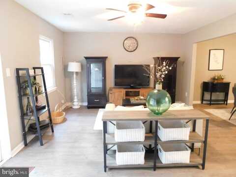 1220 THOMAS JEFFERSON PLACE, FREDERICKSBURG, VA 22405