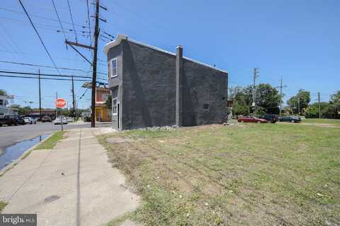 801 FAIRVIEW STREET, CAMDEN, NJ 08104