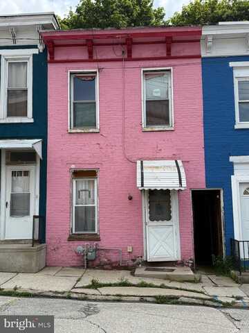 246 N 12TH STREET, POTTSVILLE, PA 17901