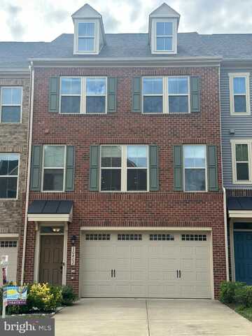 10402 STEEPLECHASE RUN LANE, MANASSAS, VA 20110