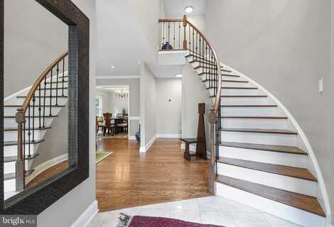 9000 LINDA MARIA COURT, FAIRFAX, VA 22031