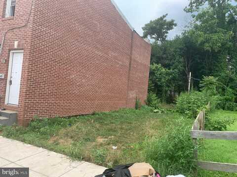 2211 CARTER STREET, WILMINGTON, DE 19802