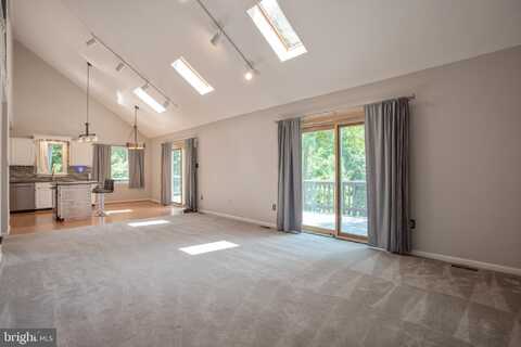 1619 SUMMIT DRIVE, HAYMARKET, VA 20169