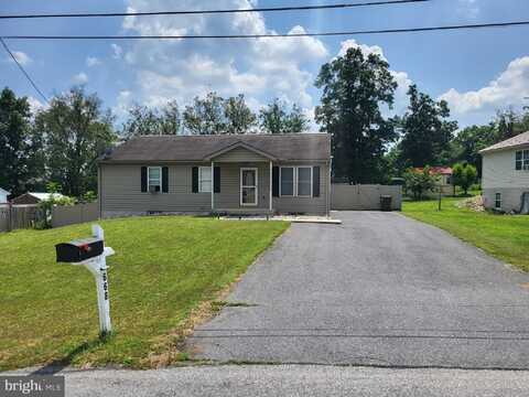 668 SUBURBAN DRIVE, CHAMBERSBURG, PA 17202