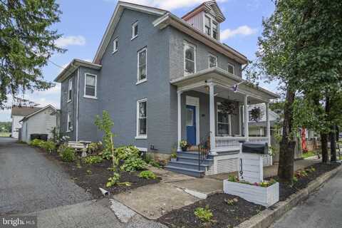 119 S CARLISLE STREET, NEW BLOOMFIELD, PA 17068