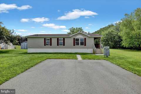 51 HEATHER LANE, MOHRSVILLE, PA 19541