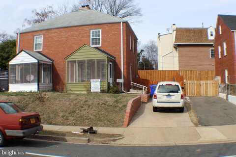 2205 6TH STREET S, ARLINGTON, VA 22204