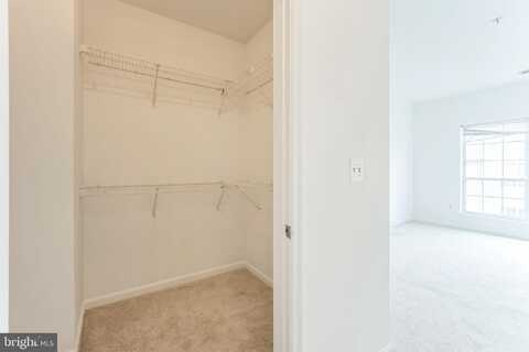 4854 EISENHOWER AVENUE, ALEXANDRIA, VA 22304