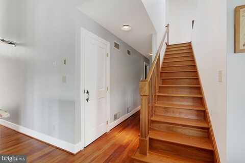 276 LAKE MEADE DRIVE, EAST BERLIN, PA 17316