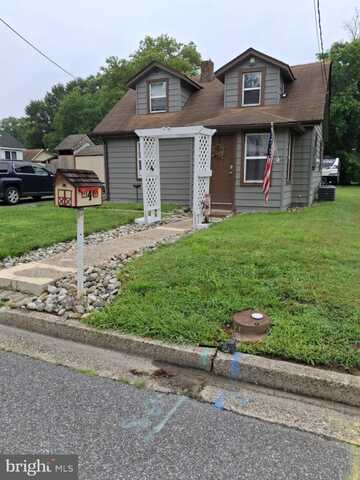 4 DUNLAP AVENUE, PENNSVILLE, NJ 08070