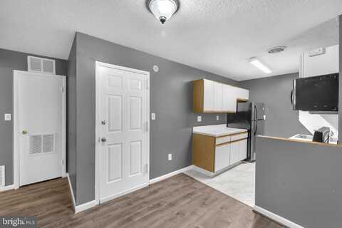 3011 SOUTHERN AVENUE, TEMPLE HILLS, MD 20748