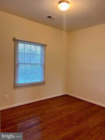 6440 HUNTING SPRINGS, HUGHESVILLE, MD 20637