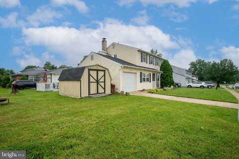 106 AUTUMN HORSESHOE BND, NEWARK, DE 19702