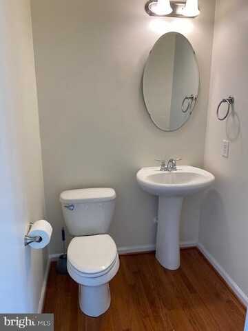 145 SANDPIPER COURT, GILBERTSVILLE, PA 19525