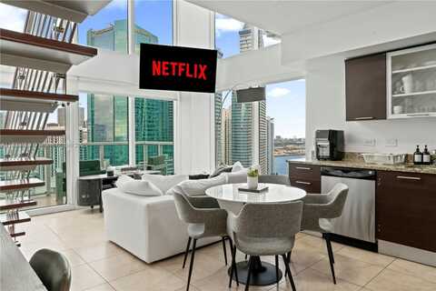41 SE 5th St, Miami, FL 33131