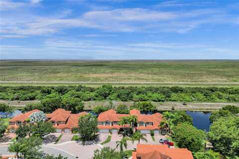 5668 NW 127th Ter, Coral Springs, FL 33076