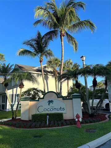 16609 Hemingway Dr, Weston, FL 33326