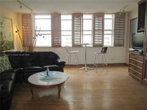 251 174th St, Sunny Isles Beach, FL 33160