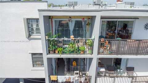 30 E 39th St, Hialeah, FL 33013