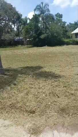 2030 Steiner Ave, Sebring, FL 33870