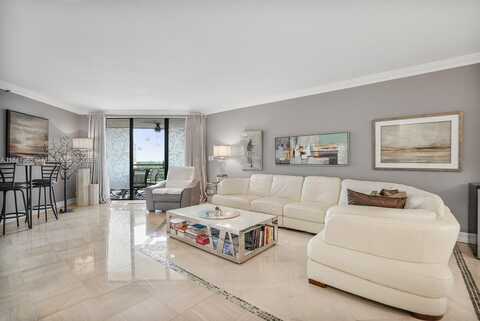 7200 Radice Ct, Lauderhill, FL 33319