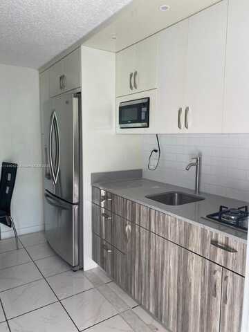 12761 SW 14 ST, Miami, FL 33184