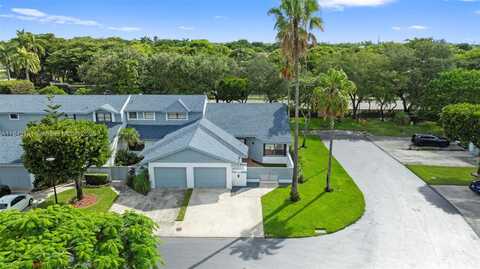 10190 NW 52nd Ter, Doral, FL 33178