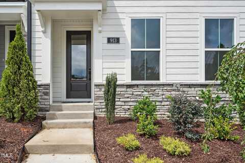 913 Billingshurst Way, Knightdale, NC 27545