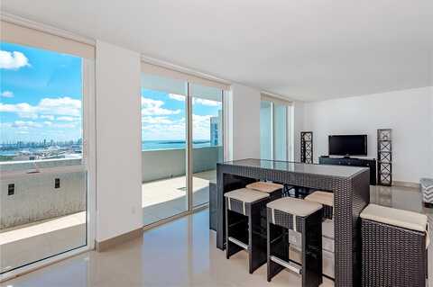 253 NE 2nd St, Miami, FL 33132