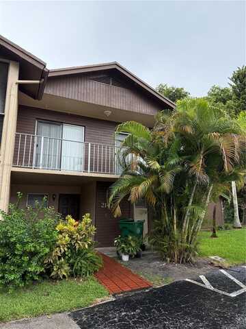 2142 Nova Village Dr, Davie, FL 33317