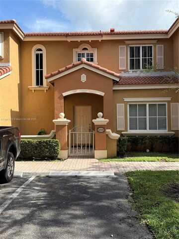 8424 NW 139th Ter, Miami Lakes, FL 33016