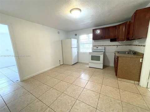 6111 Buchanan St, Hollywood, FL 33024
