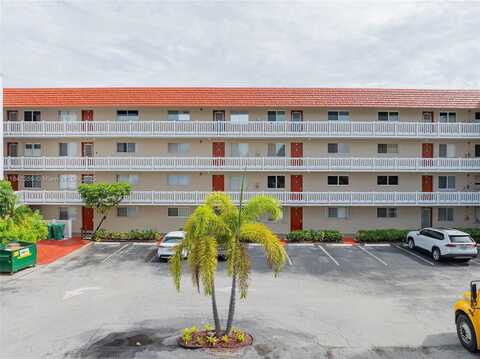 3581 Inverrary Dr, Lauderhill, FL 33319