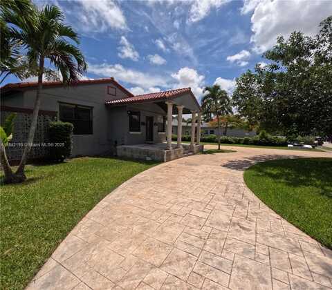 2518 Monroe St, Hollywood, FL 33020