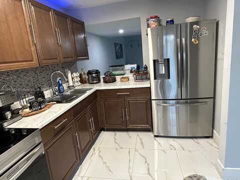 6345 SW 138th Ct, Miami, FL 33183