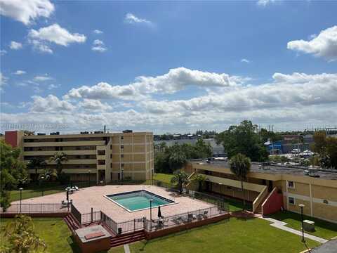 9210 Fontainebleau Blvd, Miami, FL 33172