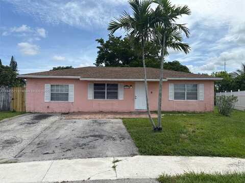7699 SW 6th St, North Lauderdale, FL 33068