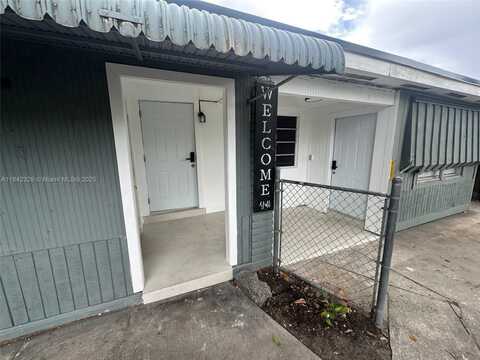 5850 Wiley Street, Hollywood, FL 33023