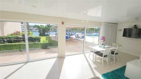 220 Kings Point Dr, Sunny Isles Beach, FL 33160