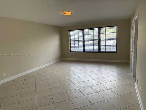 2420 SE 17th Cswy, Fort Lauderdale, FL 33316