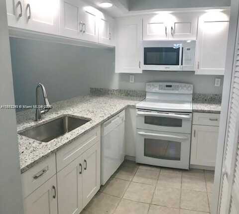 6800 Cypress Rd, Plantation, FL 33317