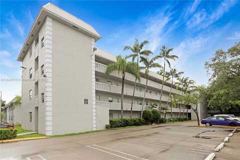 17255 SW 95th Ave, Palmetto Bay, FL 33157