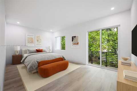 3164 Plaza St, Coconut Grove, FL 33133